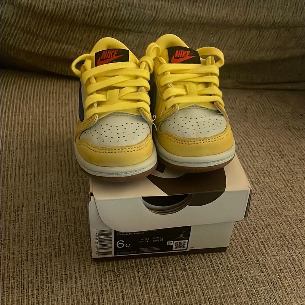 Nike Kids Yellow Sneakers